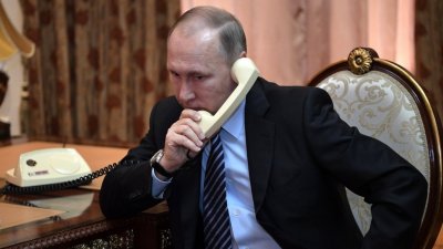 Путин по телефону поздравил Эрдогана с переизбранием на пост президента Турции