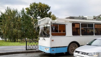 Куйвашев выбил в Москве деньги на троллейбусы