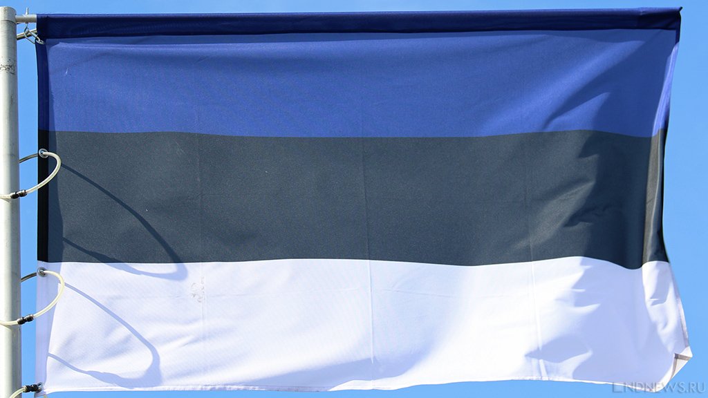 Эстония ужесточила проверку на границе украинцев и россиян
