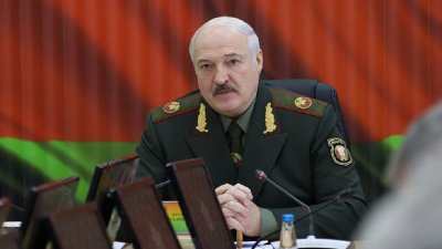 «Бронированный кулак» – Лукашенко заявил о подготовке Западом нового «броска на Восток»