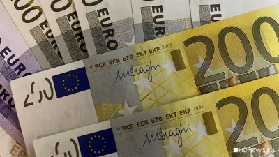 Биржевой курс евро поднимался выше 104 рублей