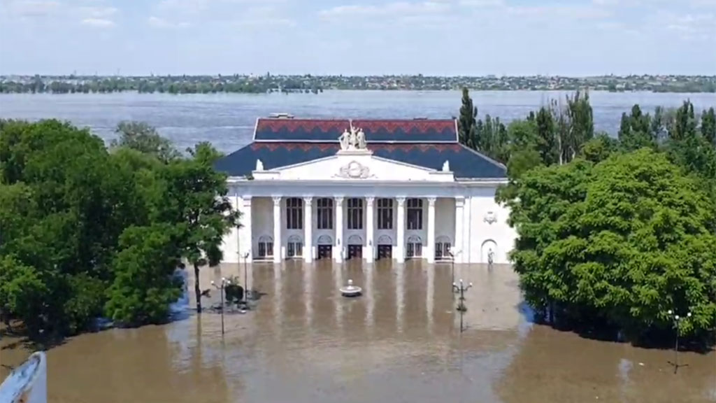 В зоне затопления в Херсонской области были обнаружены более 40 тел погибших – глава МЧС
