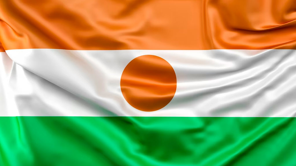 Нигер исключил из гимна страны строки о благодарности Франции