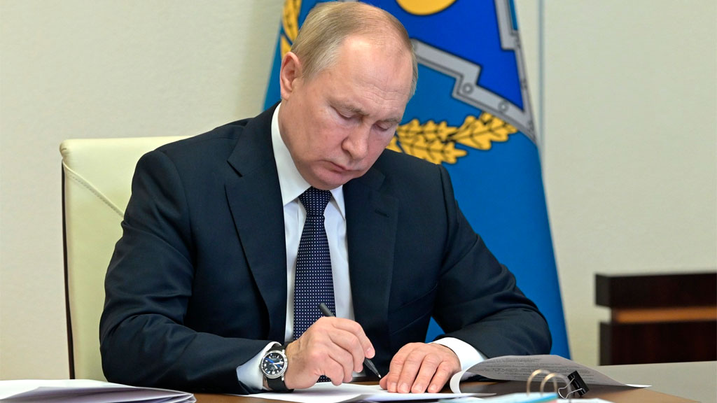 Путин утвердил перечень поручений по итогам Восточного экономического форума