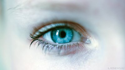 Челябинские врачи сохранили глаз пациентке с меланомой