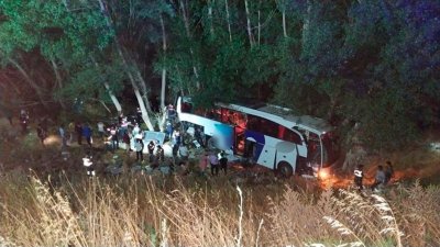 В Турции 12 человек погибли в аварии с автобусом