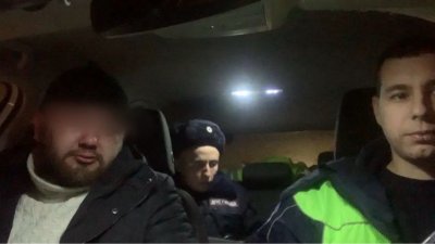 В Екатеринбурге пьяный водитель устроил гонки с полицейскими (ВИДЕО)