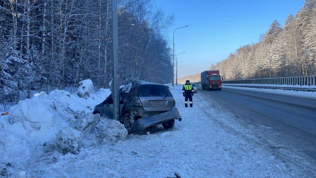 Смертельное ДТП на Сибирском тракте: погиб пассажир