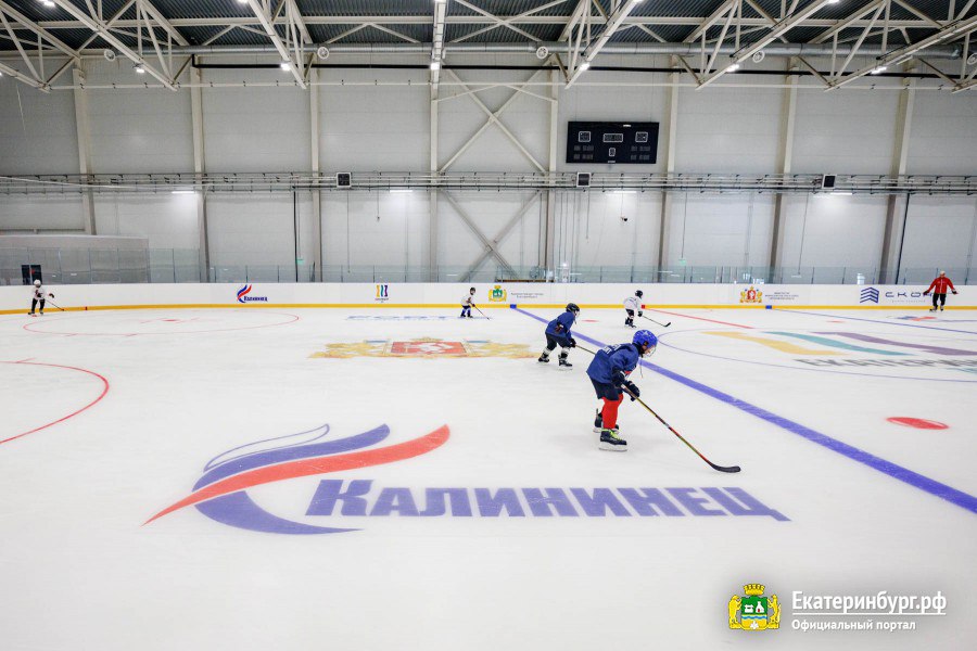 Новый День: В Екатеринбурге открыли стадион Калининец после реконструкции (ФОТО)