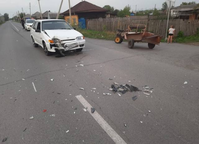 Новый День: В свердловском поселке в аварию попали дети, катавшиеся на мотоблоке (ФОТО)