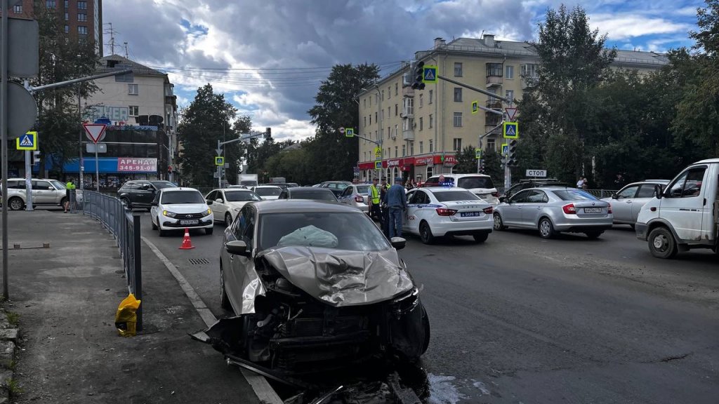Новый День: На дорогах Екатеринбурга за один день пострадало трое детей (ФОТО)