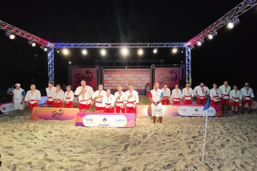 Новый День: Спортсмены из Верхней Пышмы завоевали медали на чемпионате мира по пляжному самбо (ФОТО)