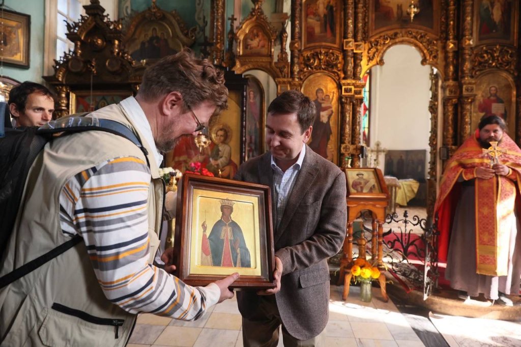 Новый День: Верующие со всей России вышли на один из самых продолжительных крестных ходов (ФОТО)
