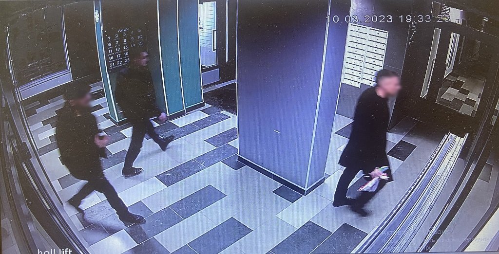 Новый День: В Екатеринбурге судят вымогателей, под видом полицейских ограбивших мужчину